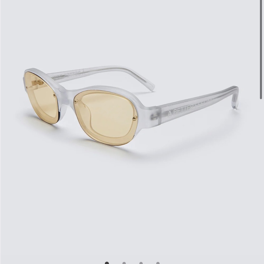 Wear ones. No scratches